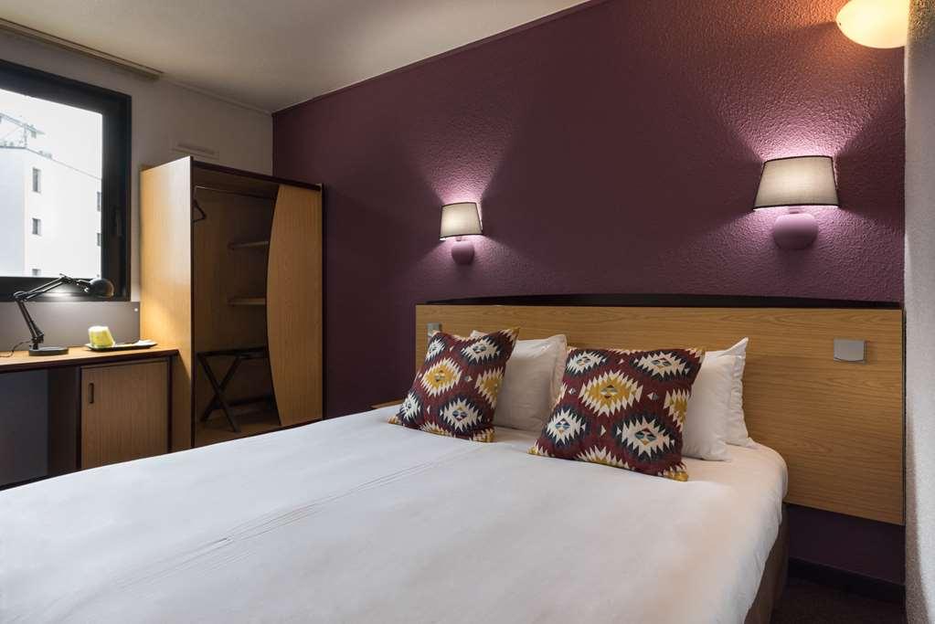 Ibis Styles Paris Saint Denis Pleyel Hotel Room photo