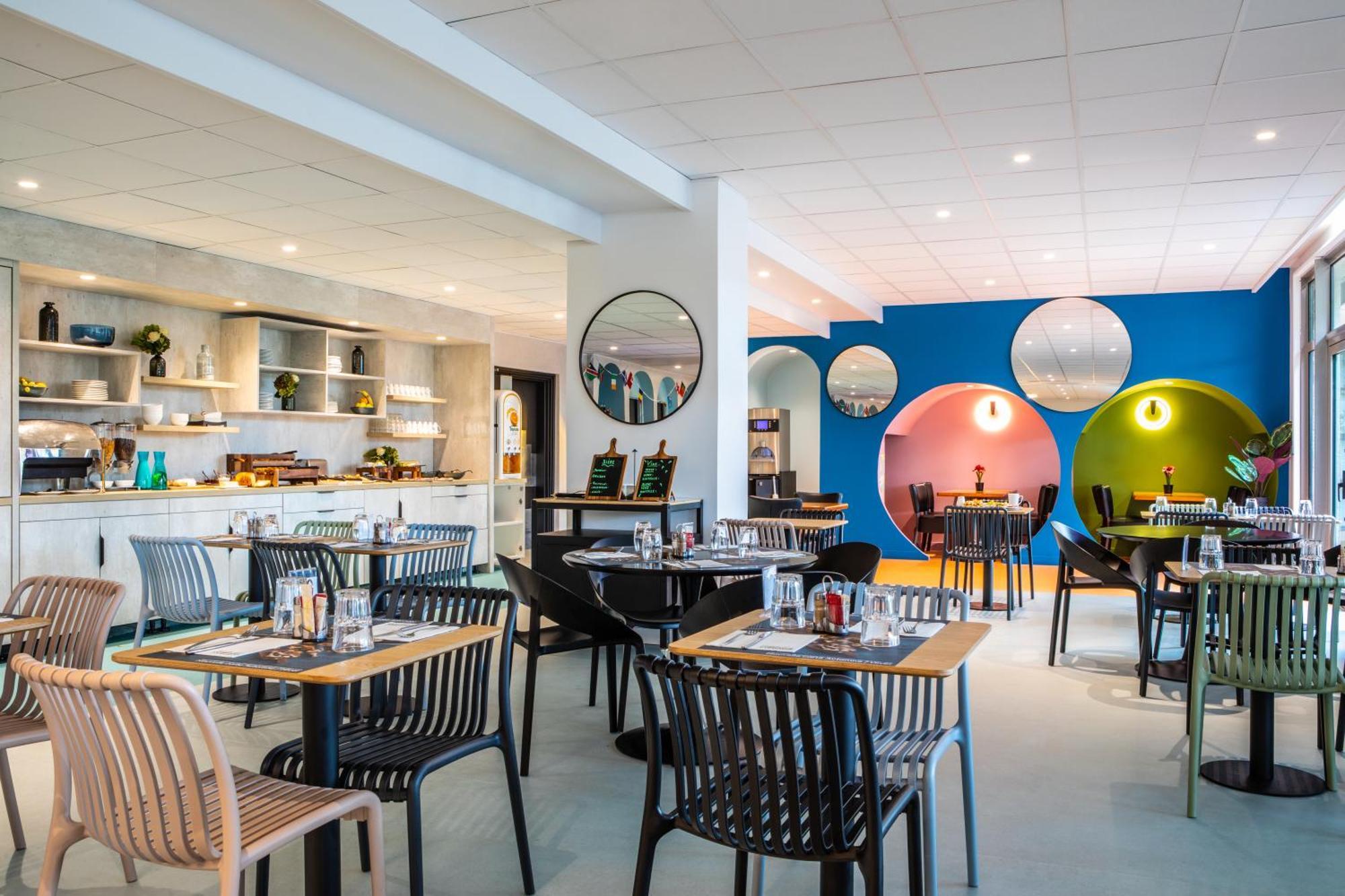 Ibis Styles Paris Saint Denis Pleyel Hotel Exterior photo