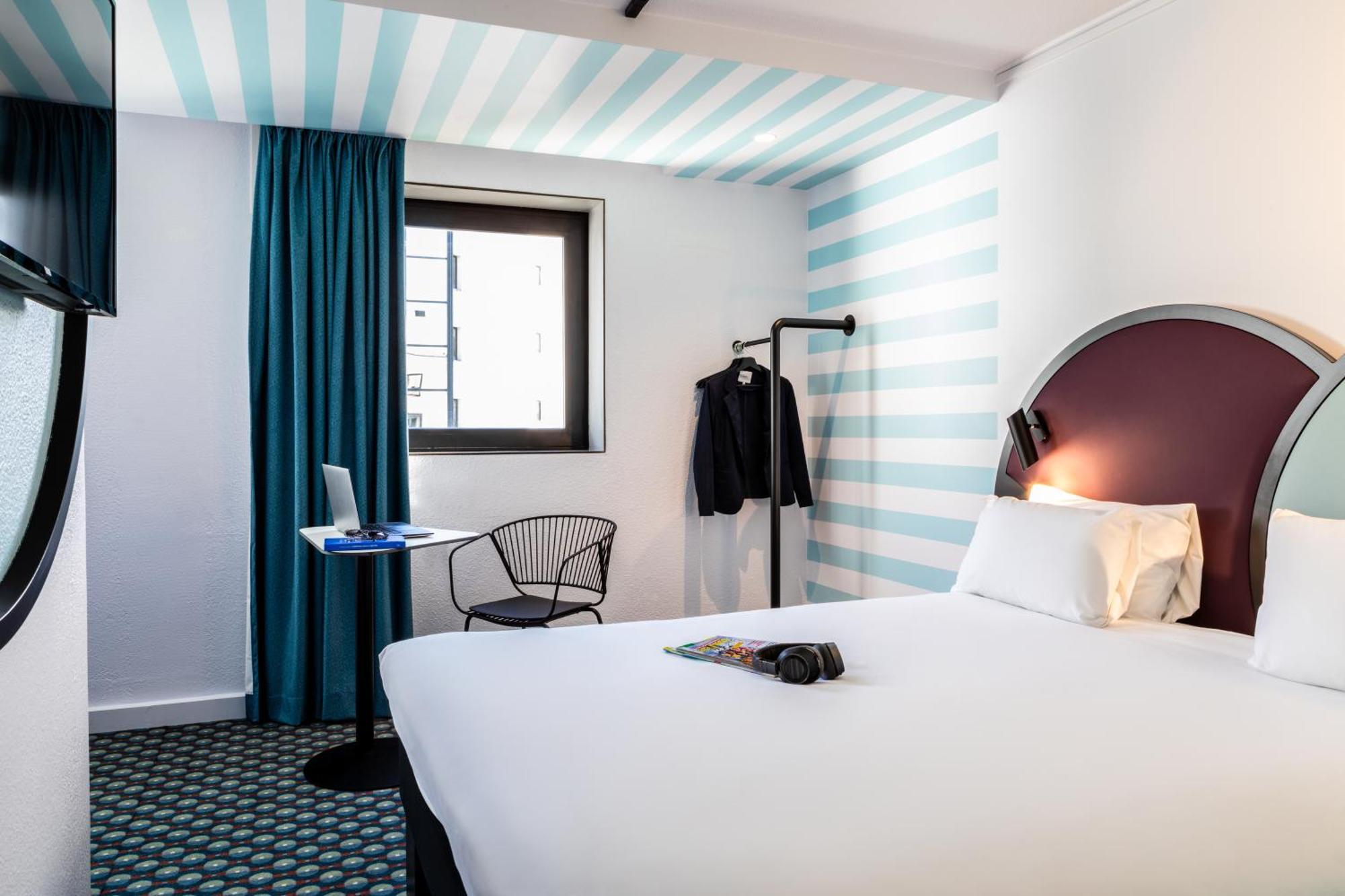 Ibis Styles Paris Saint Denis Pleyel Hotel Exterior photo