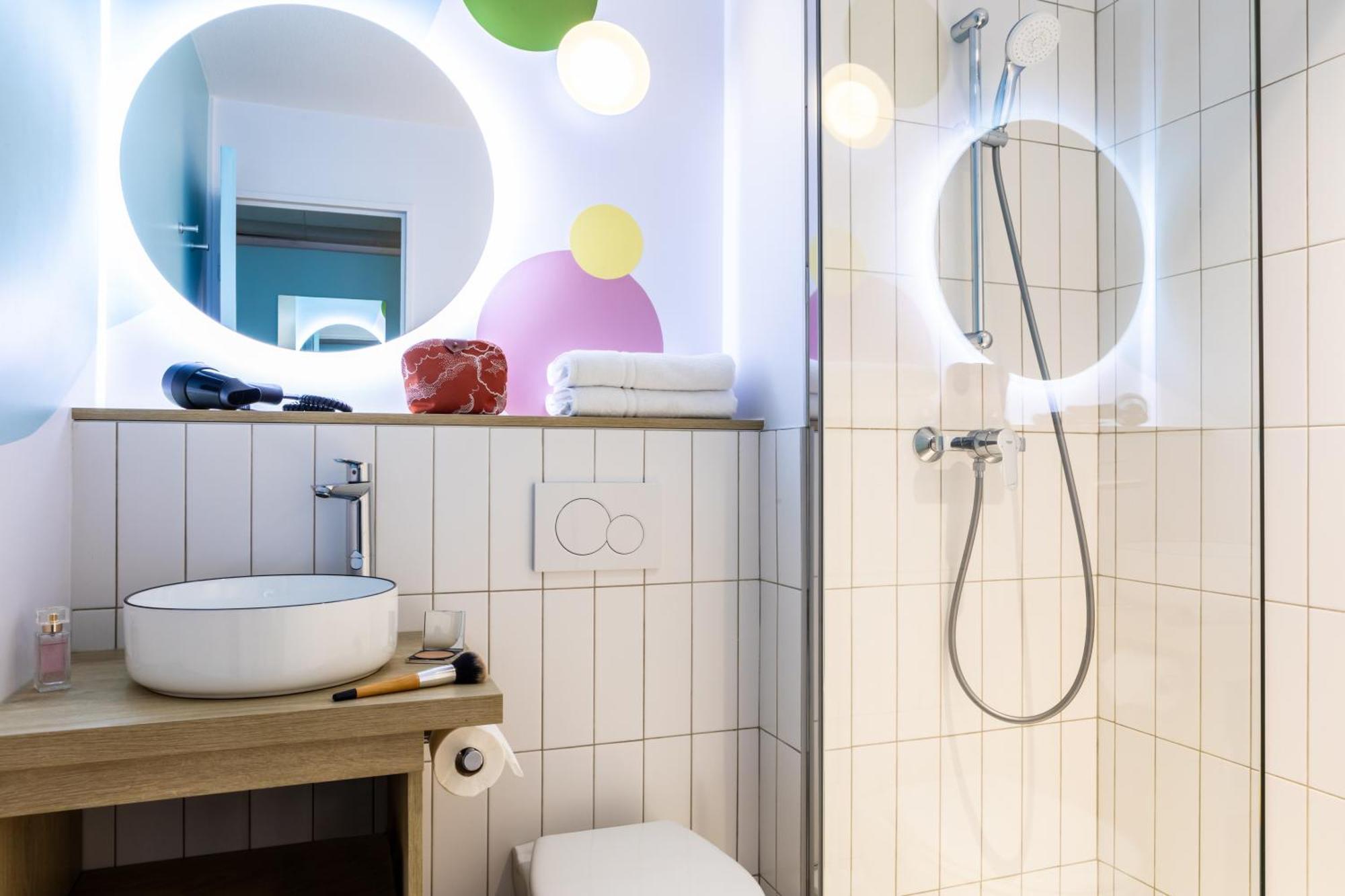 Ibis Styles Paris Saint Denis Pleyel Hotel Exterior photo