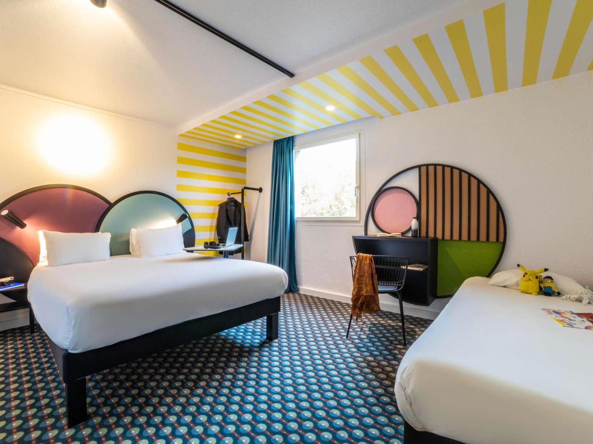 Ibis Styles Paris Saint Denis Pleyel Hotel Exterior photo