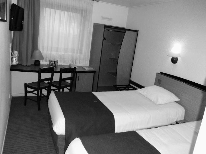 Ibis Styles Paris Saint Denis Pleyel Hotel Exterior photo