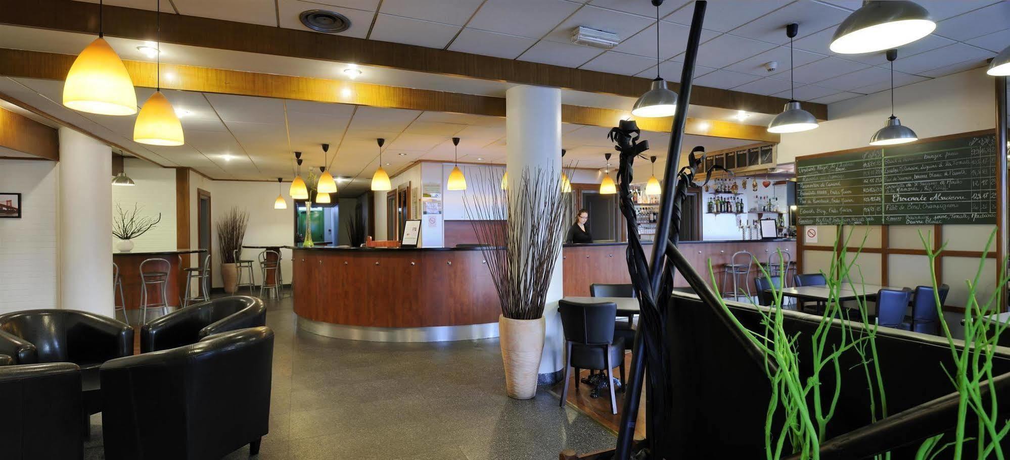 Ibis Styles Paris Saint Denis Pleyel Hotel Exterior photo